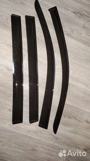 Молдинги на VW Tiguan