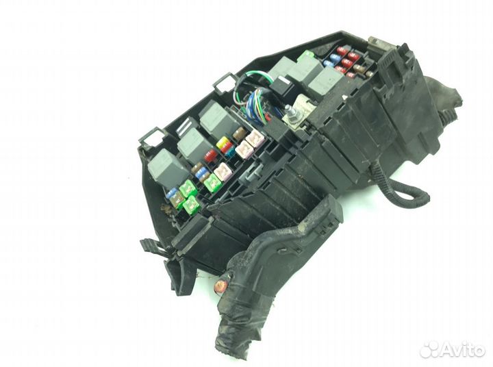 Блок предохранителей Ford Mondeo 4 2.0 tdci 2007