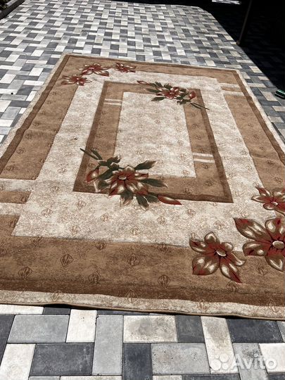 Ковер бу шерстяной