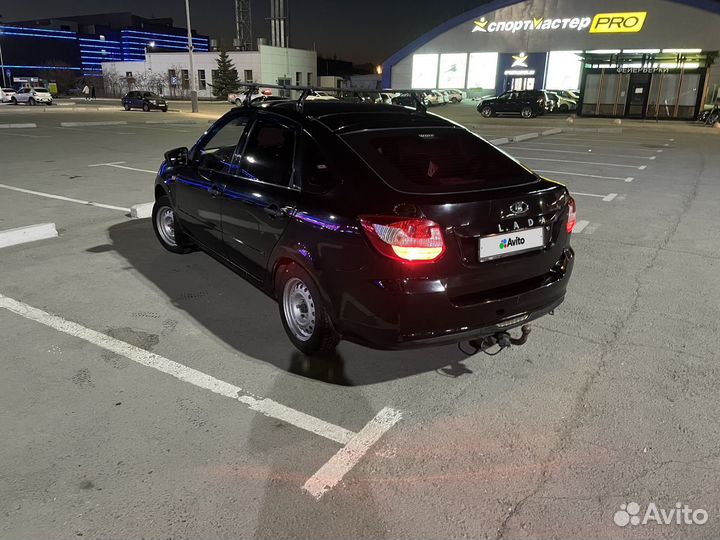 LADA Granta 1.6 МТ, 2014, 170 000 км