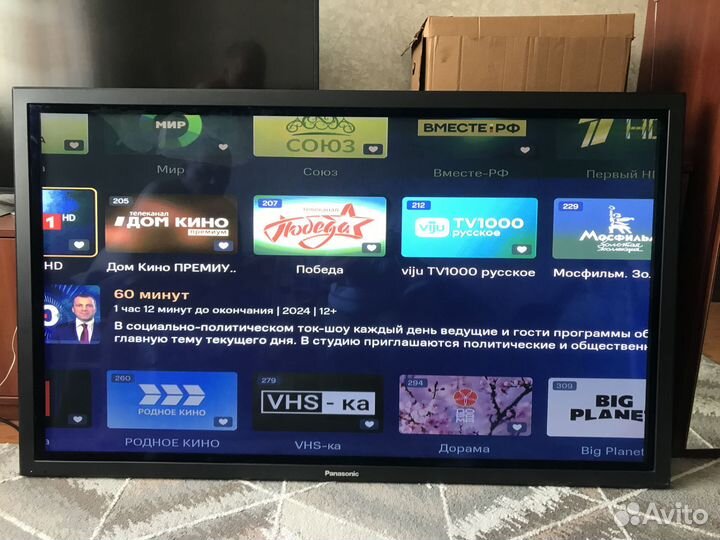 ЖК панель Panasonic TH-65PF12RK