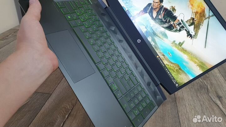 HP pavilion 15 (Ryzen/1650 Ti)