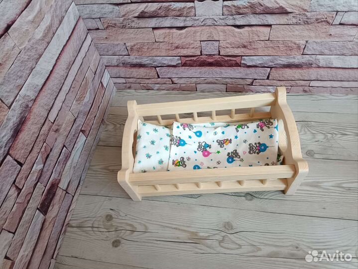 Кроватка для кукол