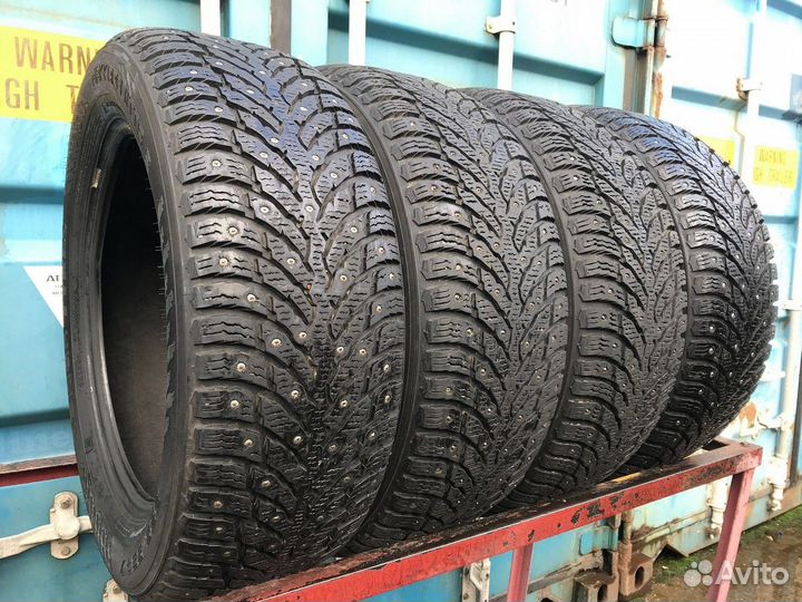 Nokian Tyres Hakkapeliitta 9 225/55 R17