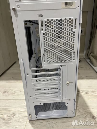 Корпус montech X3 glass белый