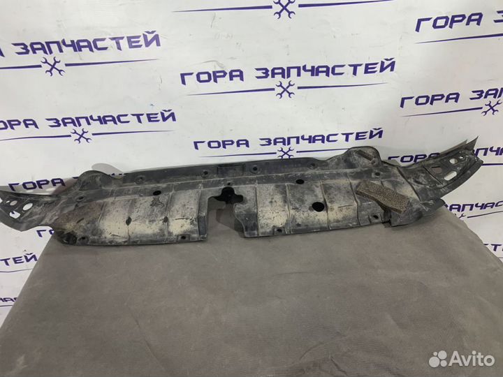 Кожух замка капота, Toyota (Тойота) -land Cruiser