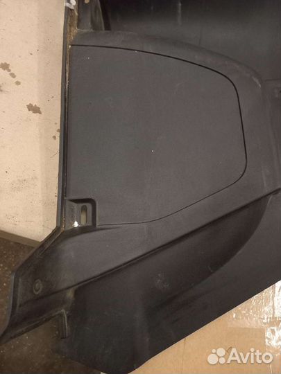 Обшивки багажника Skoda Yeti 2011