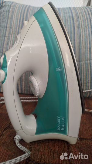 Утюг Scarlett Russell