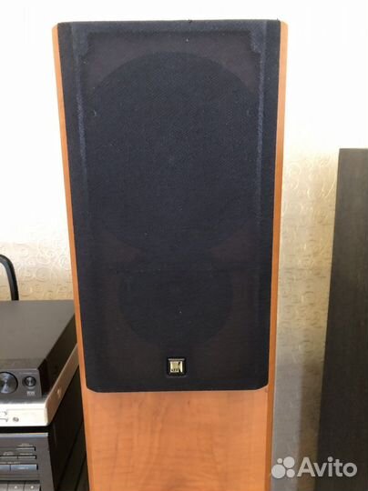Kef Cresta