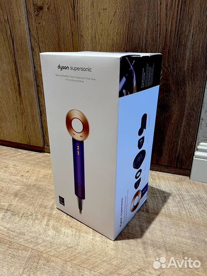 Фен Dyson Supersonic Абсолютно Новый