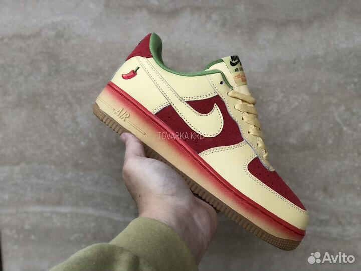 Кроссовки Nike Air Force 1 07 Chili Pepper