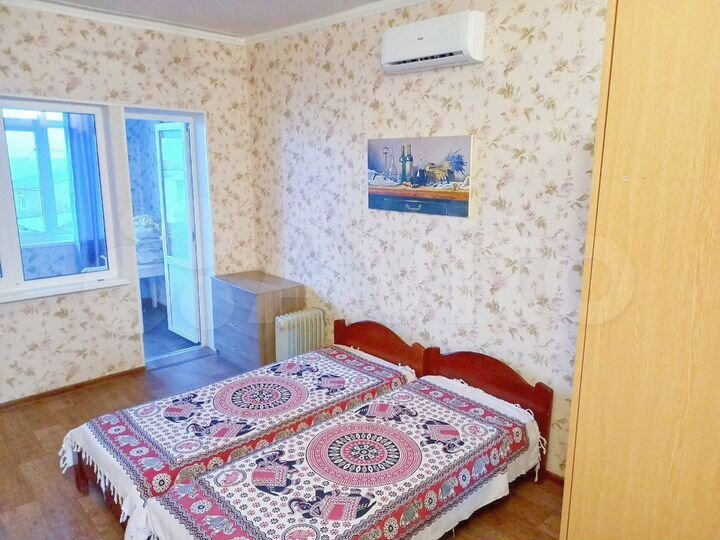 Комната 35 м² в 4-к., 2/3 эт.