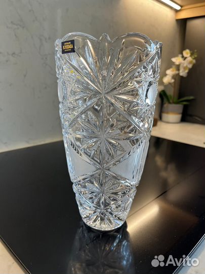 Хрустальная ваза для цветов. Новая