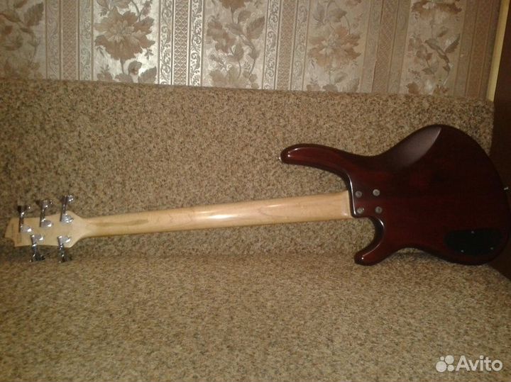 Продается бас гитара Cort Action Bass v