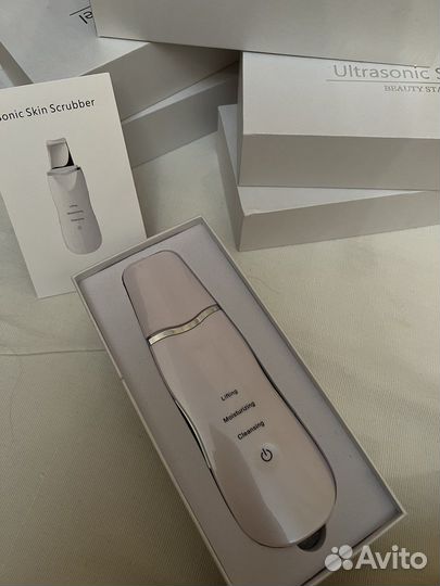 Ультразвуковой аппарат для чистки лица