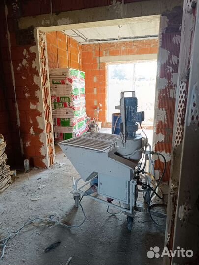 Механизированная штукатурка полусухая стяжка