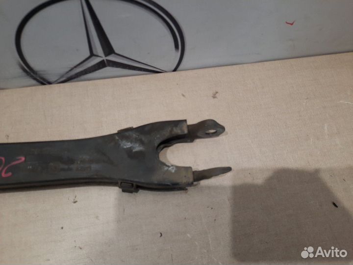 Рычаг подвески нижний задний левый Mercedes E250