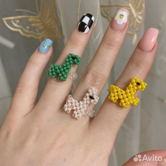 Украшения из бисера