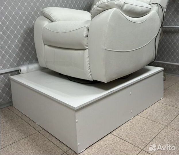 Подиум для реклайнера