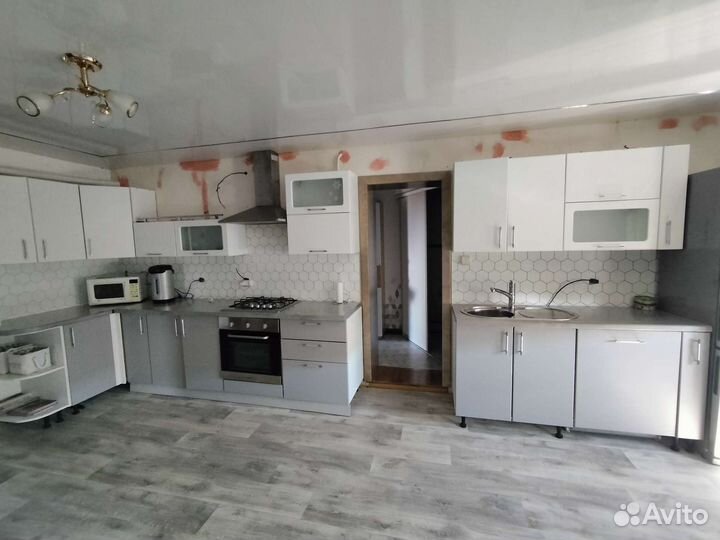 Кухонный гарнитур