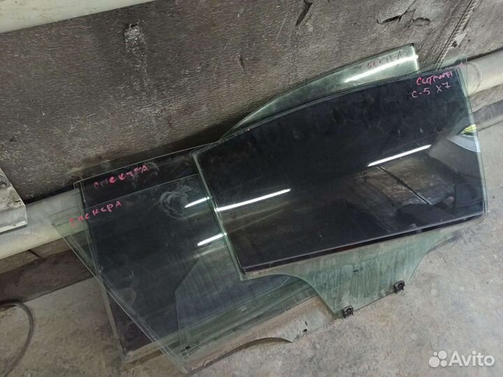 Стекла Киа Спектра