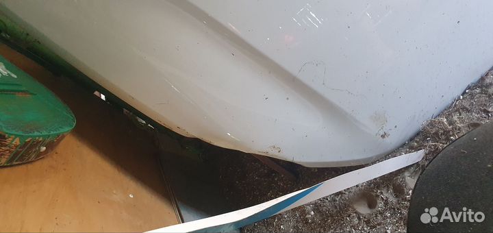 Капот На LADA vesta ng