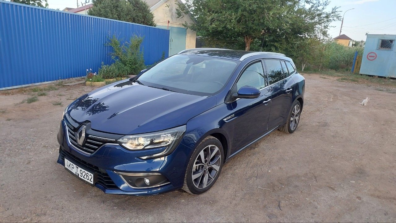 Renault Megane: фото владельца