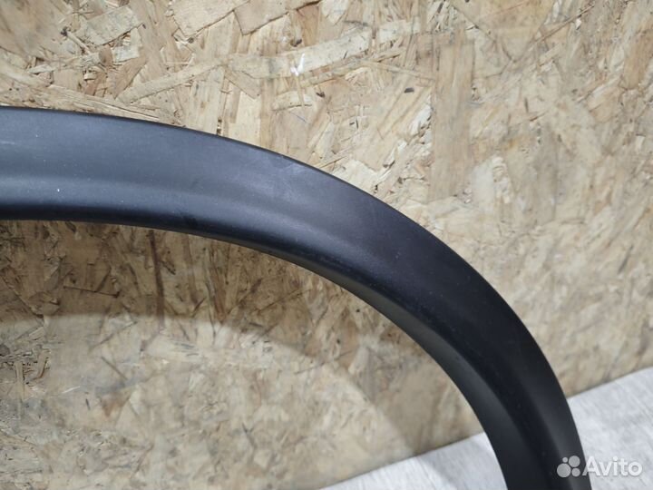 Накладка крыла переднего левого Nissan Juke