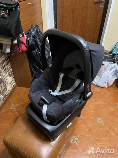 Автолюлька maxi cosi с базой isofix
