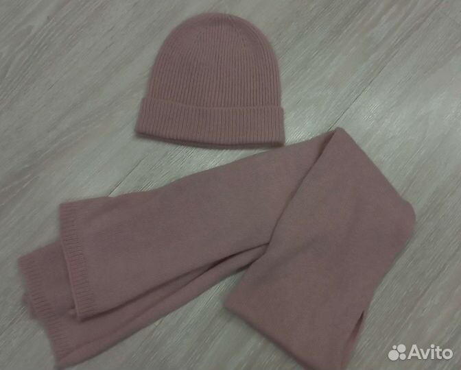 Комплект шапка и шарф