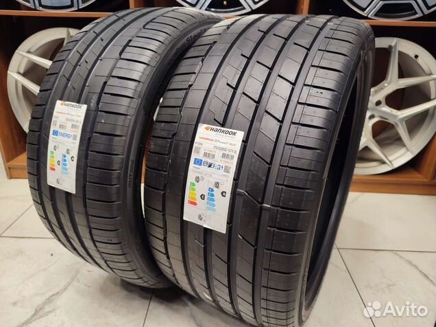Hankook Ventus S1 Evo 3 K127 285/35 R22