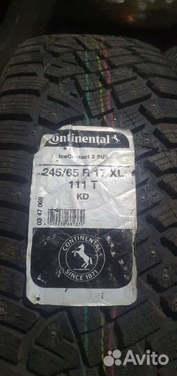 Continental IceContact 2 245/65 R17
