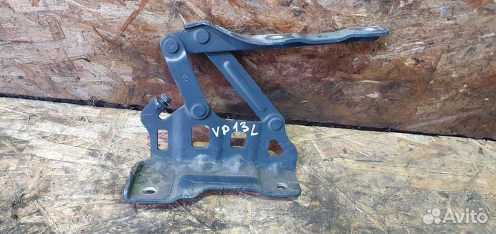 Петля капота левая Kia Sportage 2016-2021