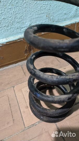 Пружина передняя Rexton Б/У Синяя метка жёсткости