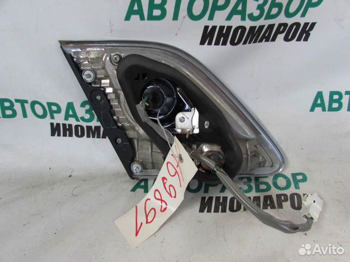 Фонарь задний внутренний правый для Lexus ES 300 1