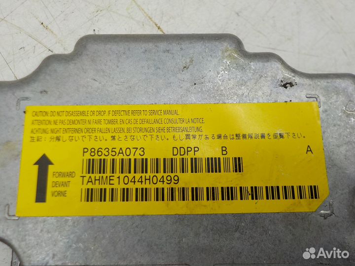 Блок управления подушками безопасности Mitsubishi