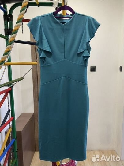 Платье женское 44 46