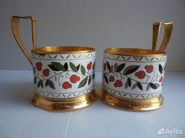 Подстаканники.Латунь.Эмаль.Клюква