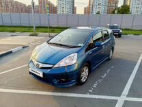 Honda Fit Shuttle 1.3 CVT, 2012, 225 000 км, с пробегом, цена 970 000 руб.