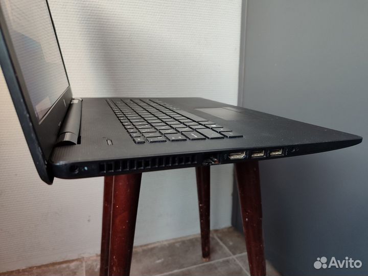 Большой игровой ноутбук A9(i5) /DDR4/AMD2Gb/17.3