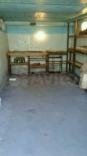 Гараж, 18 м²