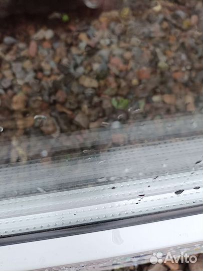 Дверь пвх входная 105*235см