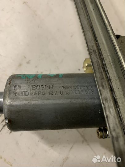 Моторчик стеклоподъемника задний левый L