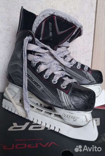 Коньки Bauer Vapor X200