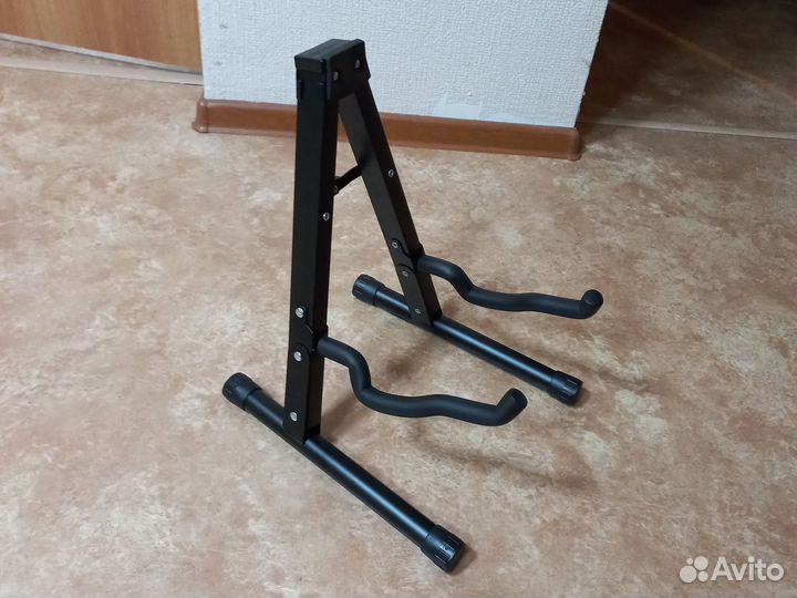 Стойка для гитары