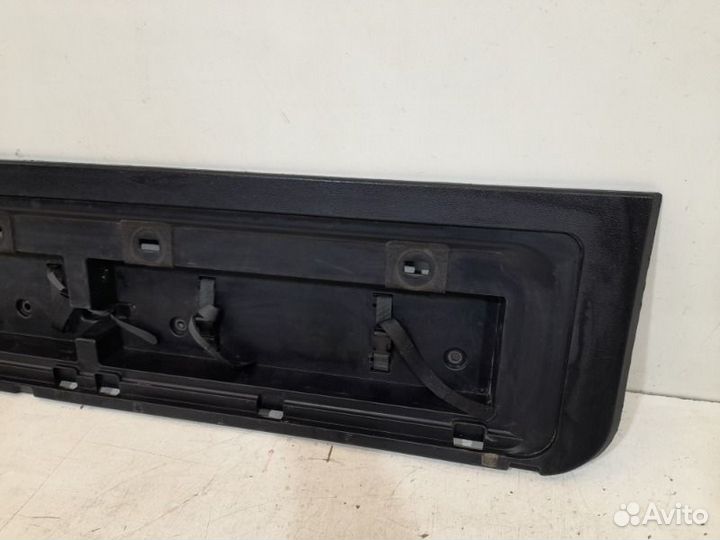 Ящик инструментальный задний Toyota Land Cruiser