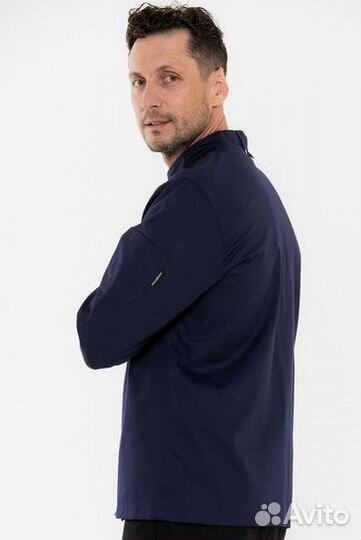 Чёрный китель