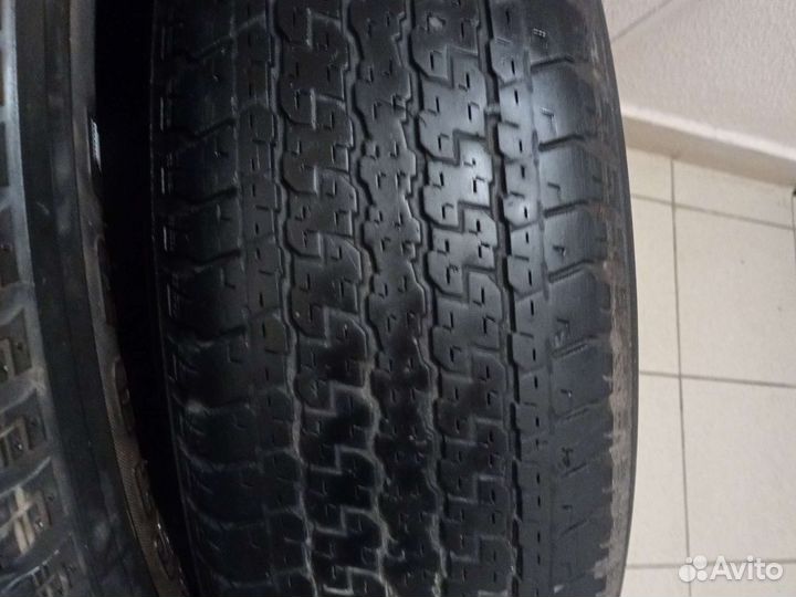 Bridgestone Dueler H/T 843 265/65 R17
