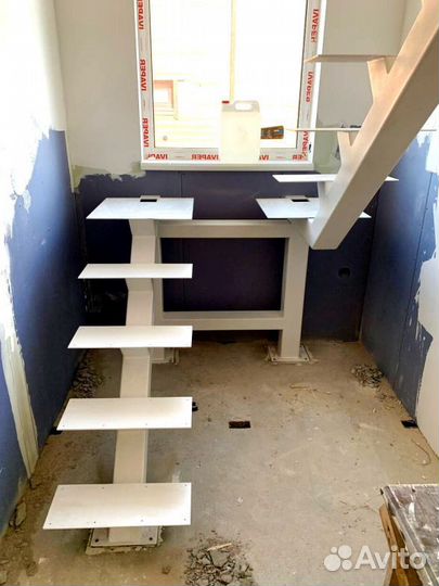 Лестница в коттедж