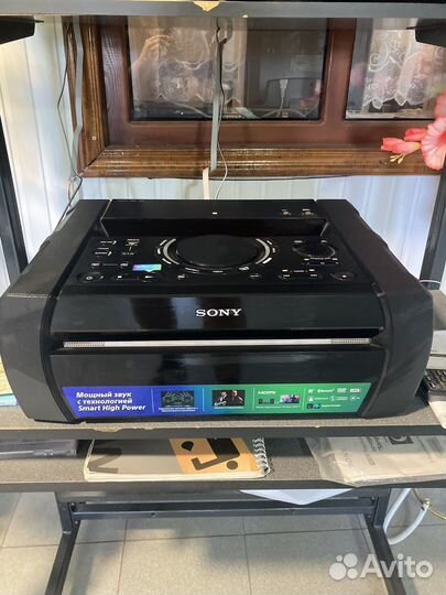 Музыкальный центр sony
